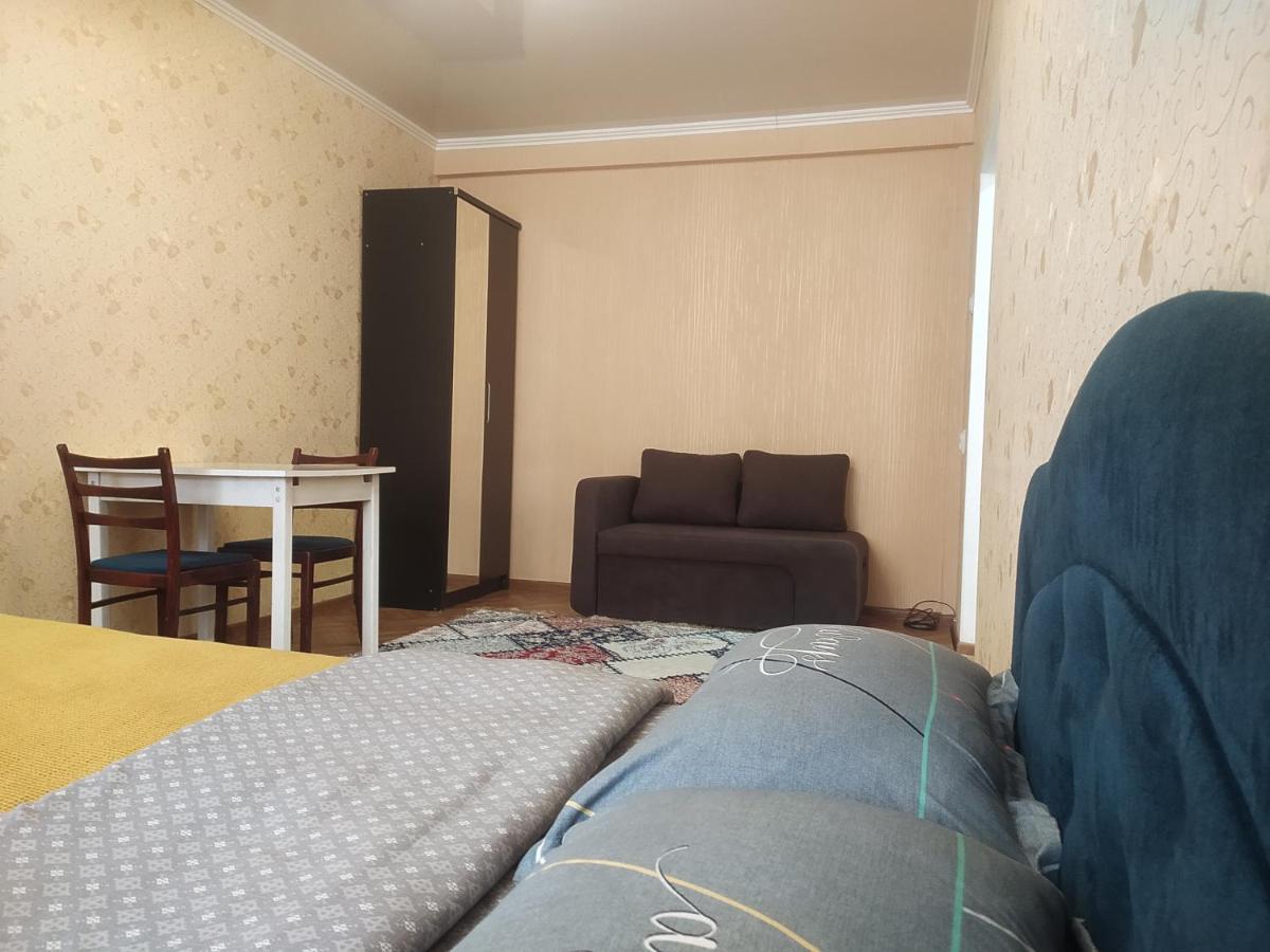 Aura On Kievskaya, 168 Apartman Biskek Kültér fotó